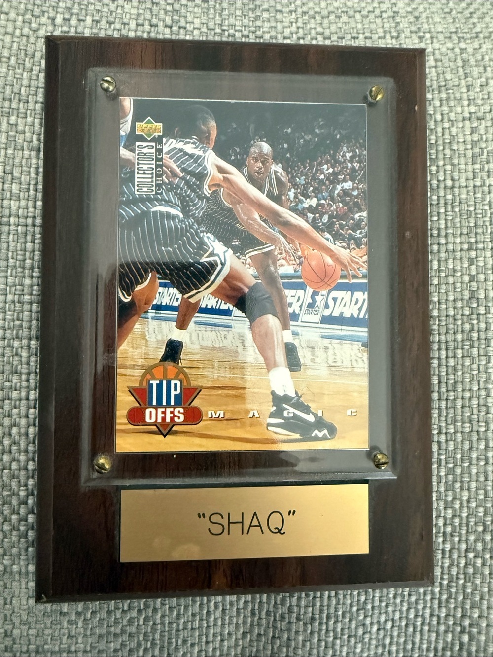 Vintage 90s Shaquille O’Neal Upper deck card